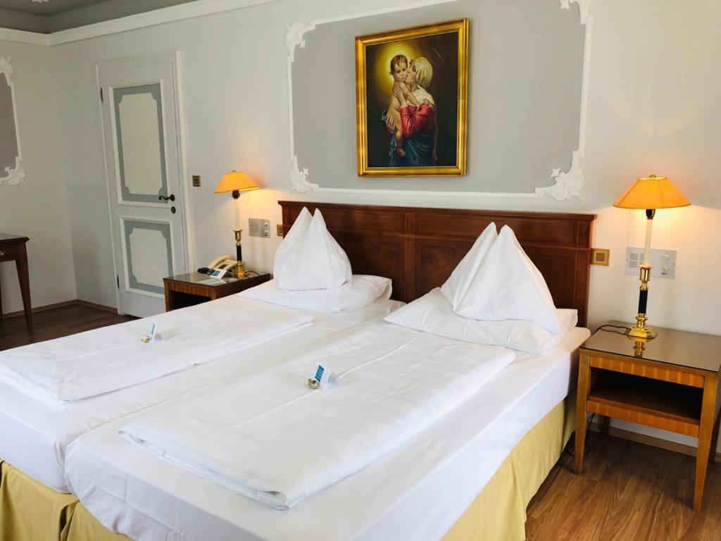 Schloss Kurhotel Strobl Bagian luar foto